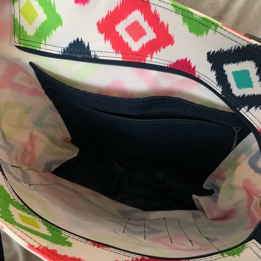 Thirty-One Tote - Picture 2 of 3